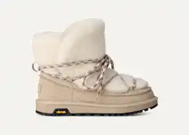 Classic Tread Fluffed Boot